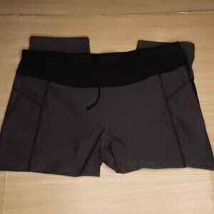 Xersion Grey Black Capri Athletic Leggings XL